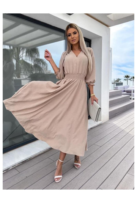 Robe longue beige manches mi-longues